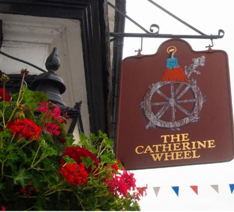 The Catherine Wheel Wetherspoon Hotel Henley-on-Thames Екстериор снимка